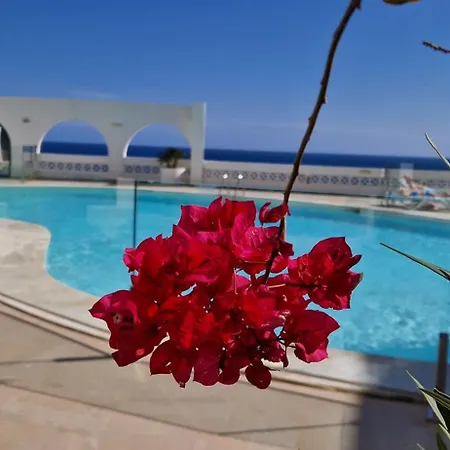 아파트 Monte Del Moro Ocean View *