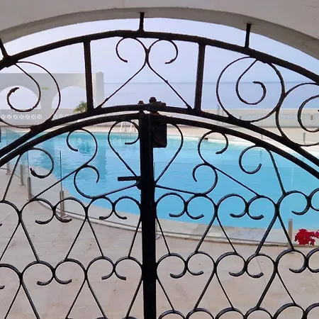 Monte Del Moro Ocean View Apartman *